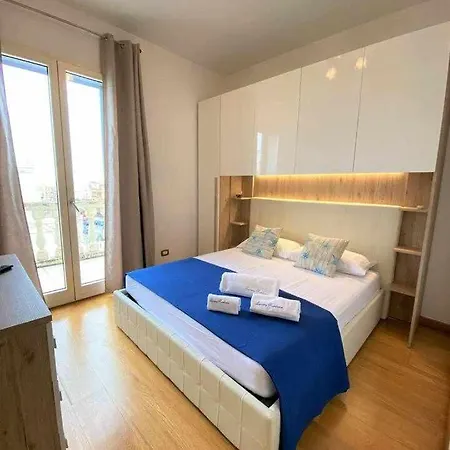 Luxury * Gallipoli
